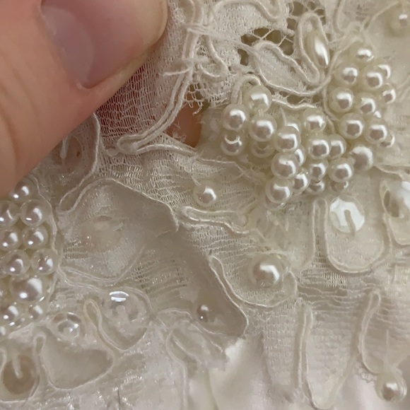 Mori Lee Vintage 80s 90s Beaded Sequins White and Ivory Wedding Dress Size 8 - Picture 11 of 16